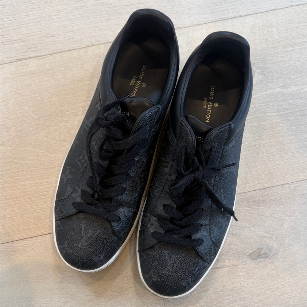 Louis Vuitton Black and White Men's Sneakers